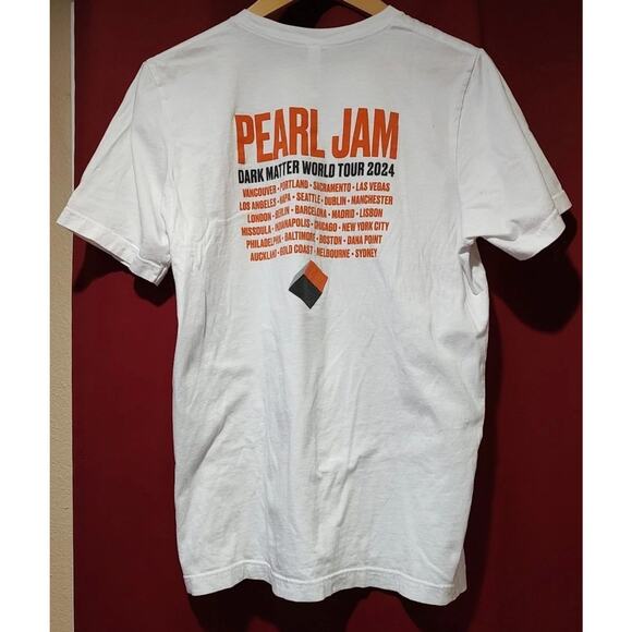 Women's Pearl Jam Unisex Dark Matter World Tour 2024 T Shirt - Medium/Large - Picture 4 of 6
